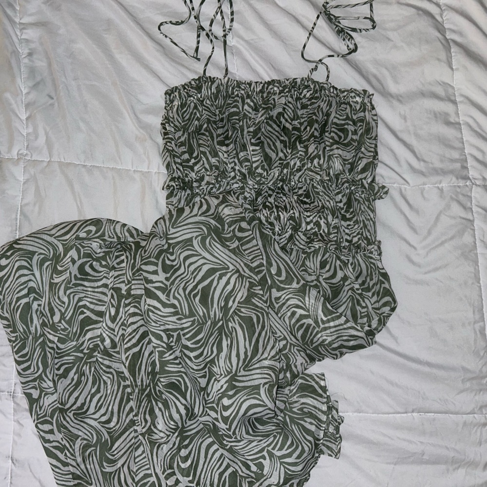 EN SAISON, GREEN & WHITE MAXI DRESS, Size XS